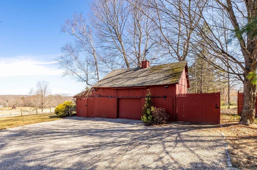 296 Newton Rd, Litchfield, CT 06778