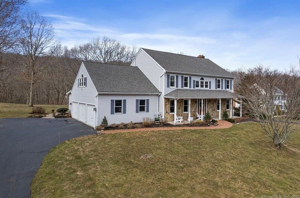 42 Cardinal Rd, East Lyme, CT 06333