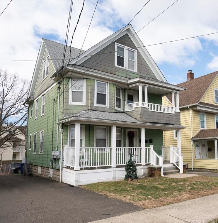 793 Brewster St, Bridgeport, CT 06605