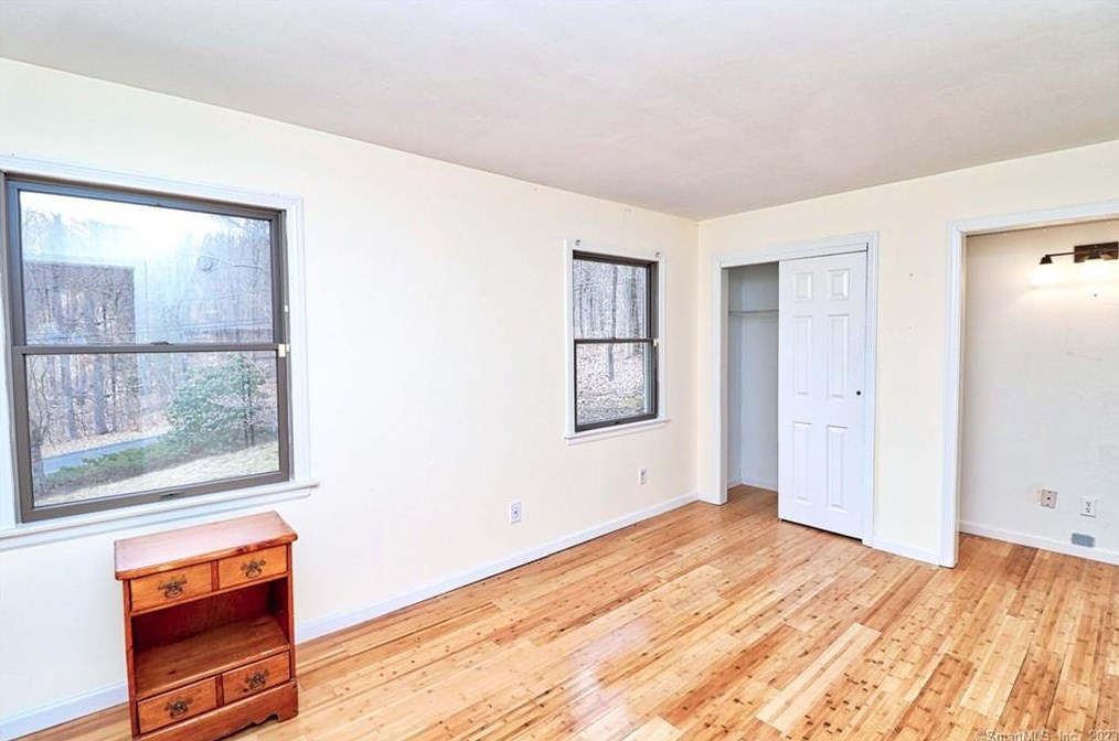 165 Lum Lot Rd, Southbury CT  06488-1960 exterior