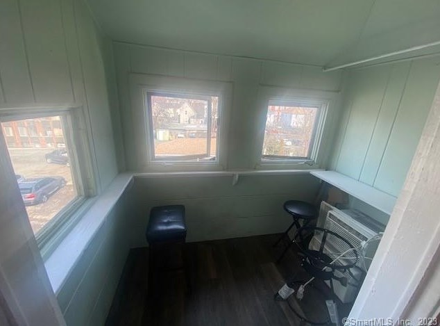 62 Preston St, Hartford CT 06114-2619 exterior