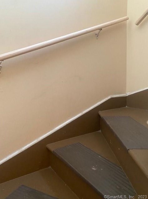 62 Preston St, Hartford CT 06114-2619 exterior