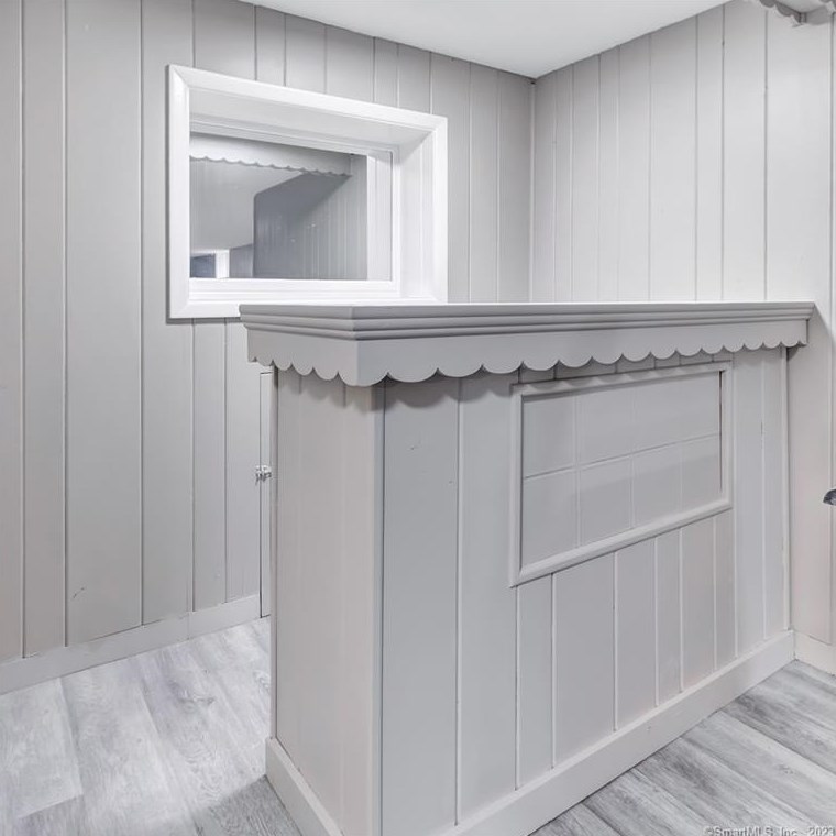 535 Robin Ln, Stratford CT  06614-2417 exterior