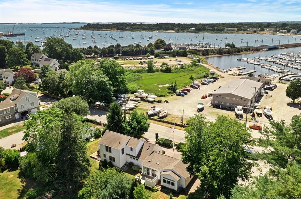 225 North Water, Stonington, CT 06378
