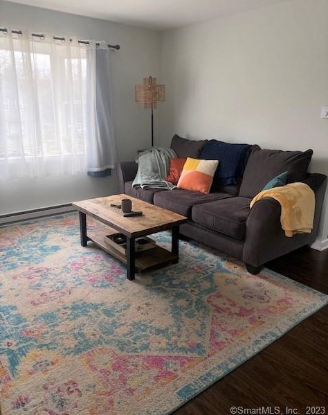 1 Abbott Rd #102, Ellington, CT 06029