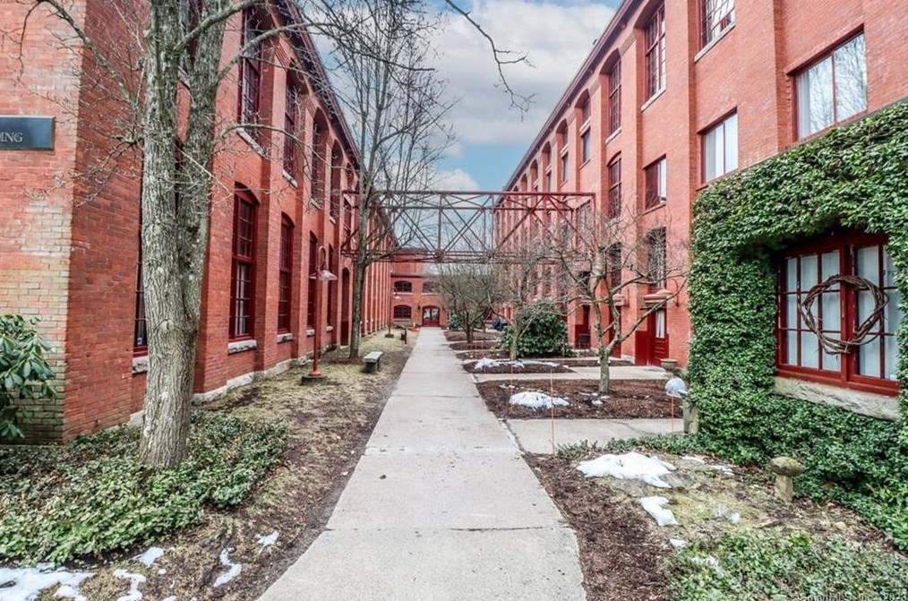 839 Main St #79, Torrington, CT 06790