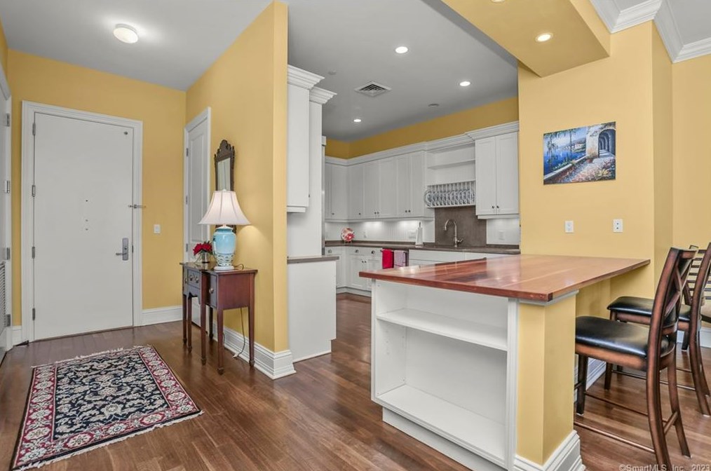 100 Stone Ridge Way #1b, Fairfield, CT 06824