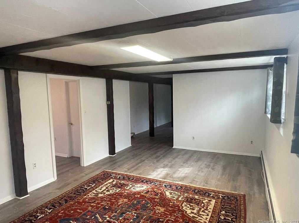 6 Milltown Rd, North Stonington CT  06359-1205 exterior