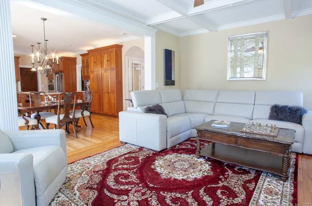 3 Nauset Ln, Unionville CT  06085-1490 exterior