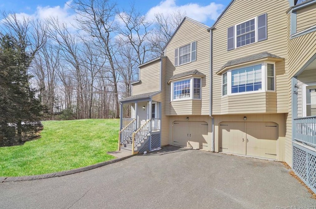 46 Edgewood #33, Stafford, CT 06076
