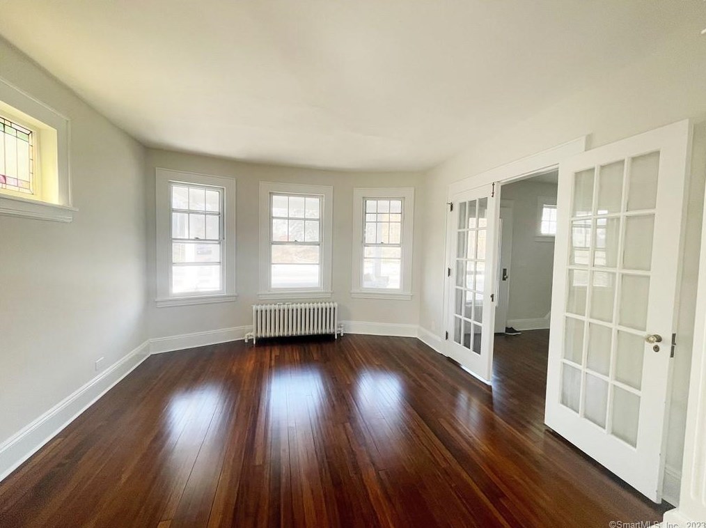 867 Kings Hwy E, Fairfield, CT 06825