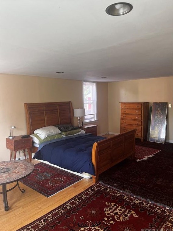 26 S Grand St #b, Suffield, CT 06093