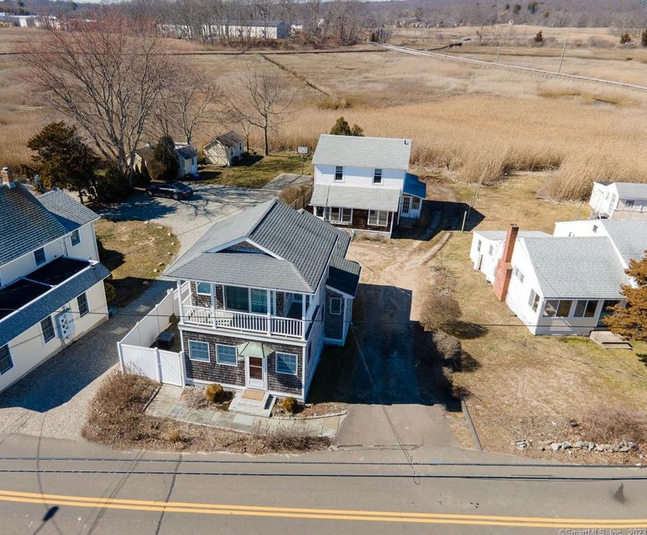 176 Shore Rd, Clinton, CT 06413