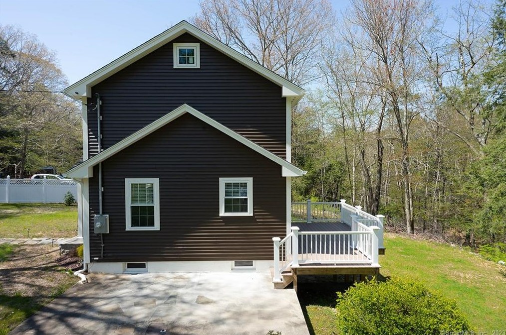 351 Ferry Rd, Lyme, CT 06371