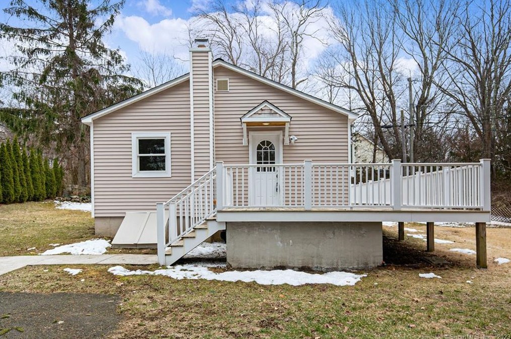 8 Candle Hill Rd, Danbury, CT 06812