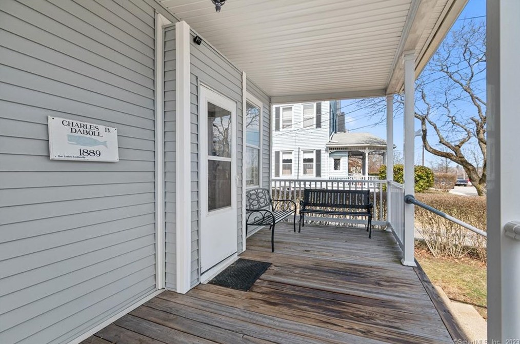 32 Summit Ave, United States Coast Guard Ac, CT 06320