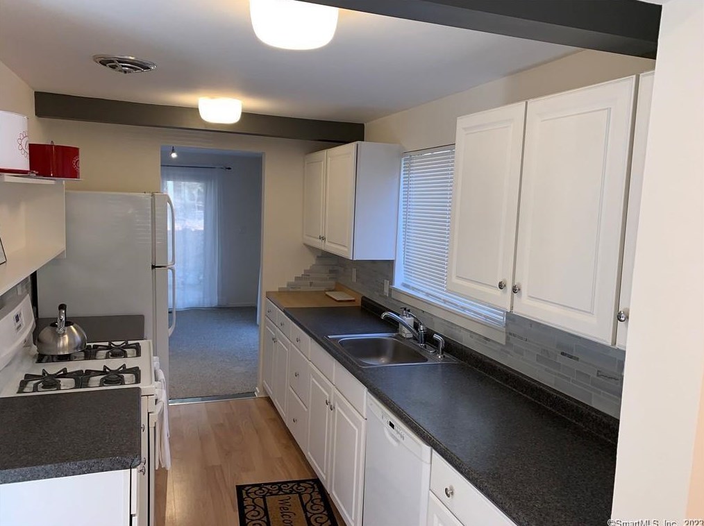 6 Finch Run Unit 6, Avon, CT