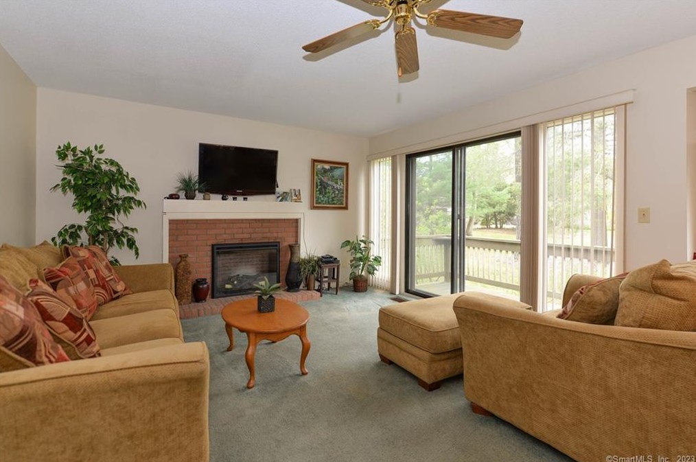 124 Heritage Village #d, Southbury, CT 06488