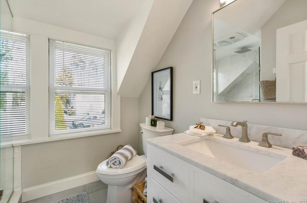 7 Short St, Westport CT  06880-2047 exterior