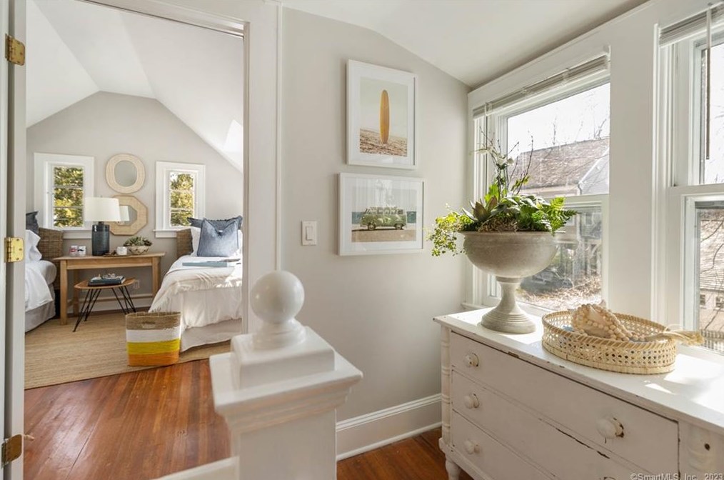 7 Short St, Westport CT  06880-2047 exterior