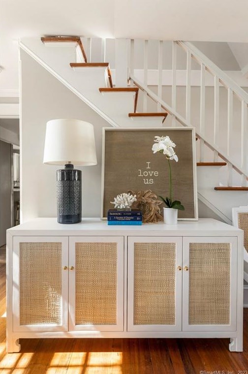 7 Short St, Westport CT  06880-2047 exterior