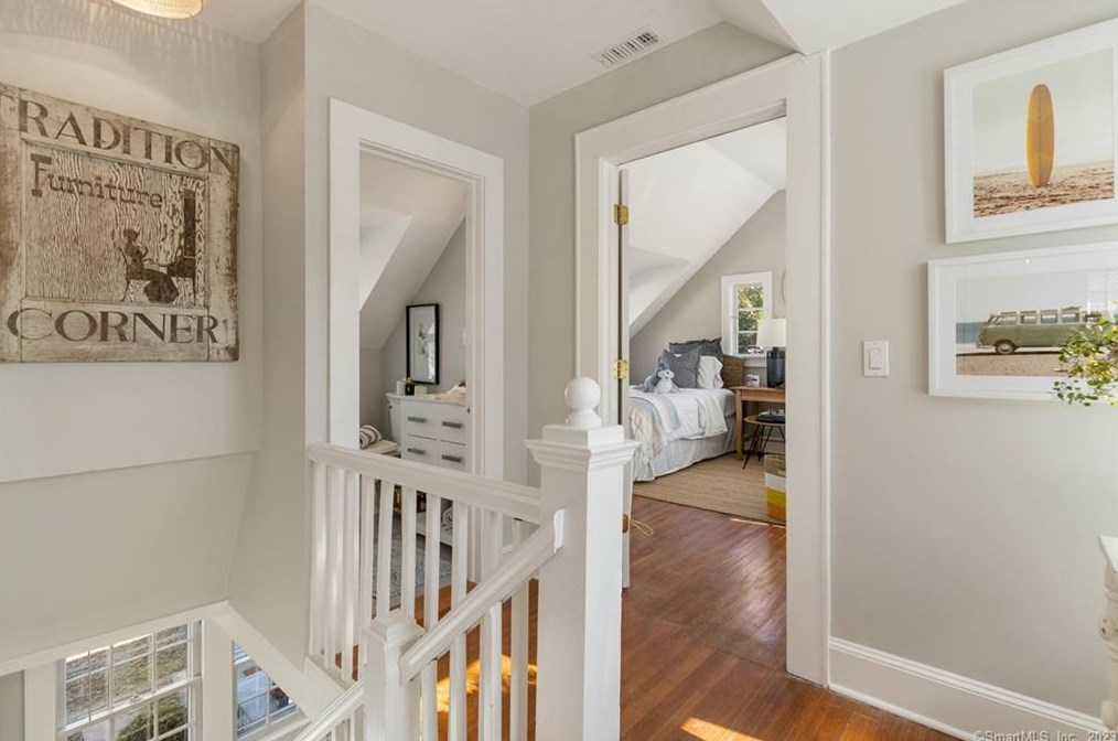 7 Short St, Westport CT  06880-2047 exterior