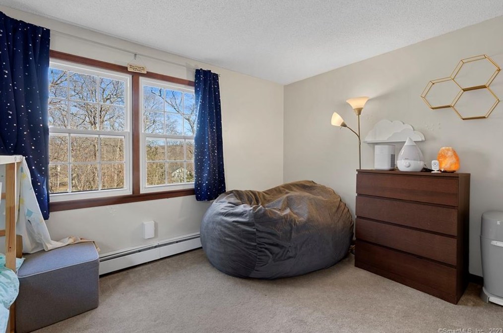 65 Barnshed Ln, Guilford CT  06437-1109 exterior