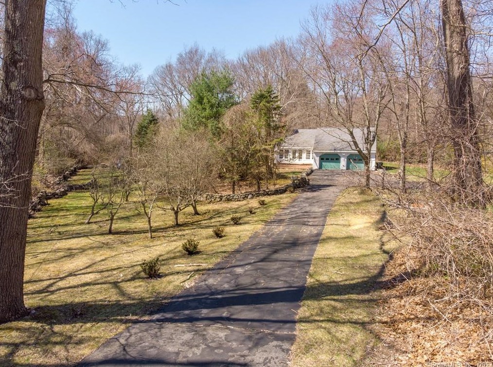 182 Case St, Norwich, CT 06360