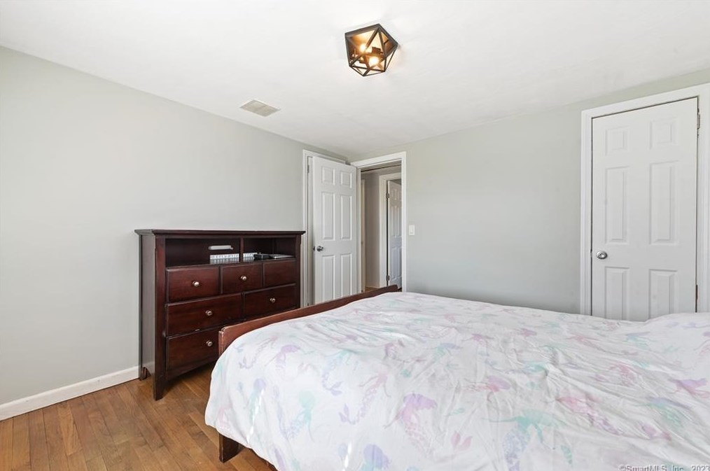 8 Lewis Dr, Watertown CT  06779-2014 exterior