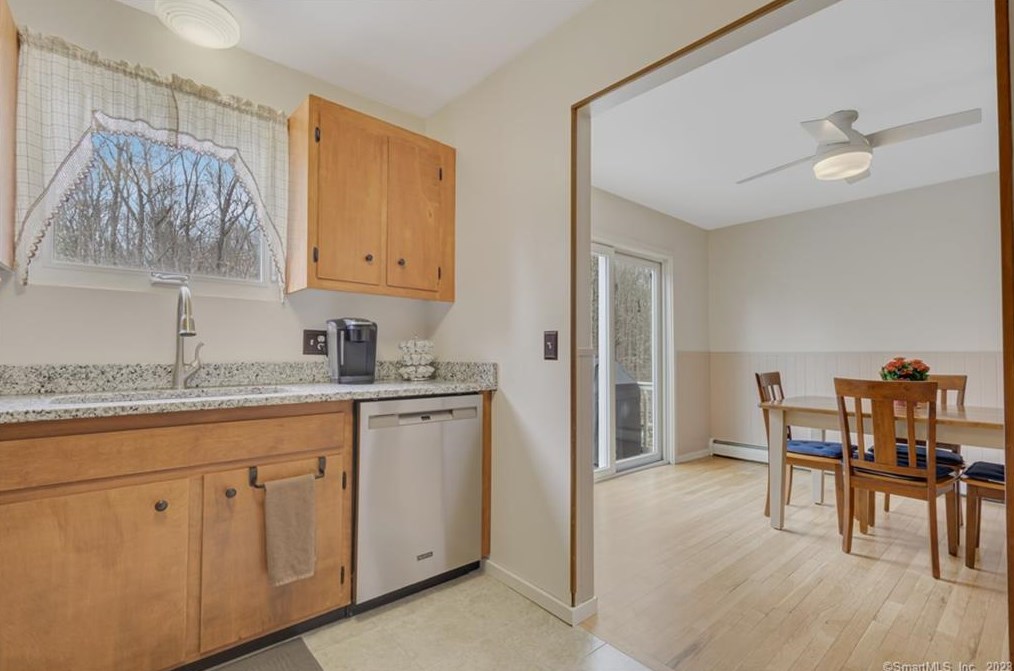 41 Burnap Brook Rd, Andover CT  06232-1205 exterior