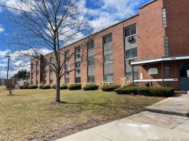 166 Gravel St #b5, Meriden, CT 06450