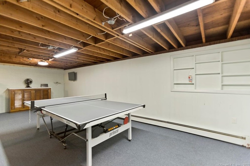 384 Crystal Lake Rd, Tolland CT  06084-2101 exterior