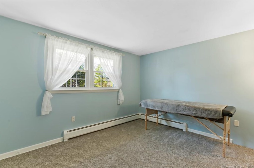 384 Crystal Lake Rd, Tolland CT  06084-2101 exterior