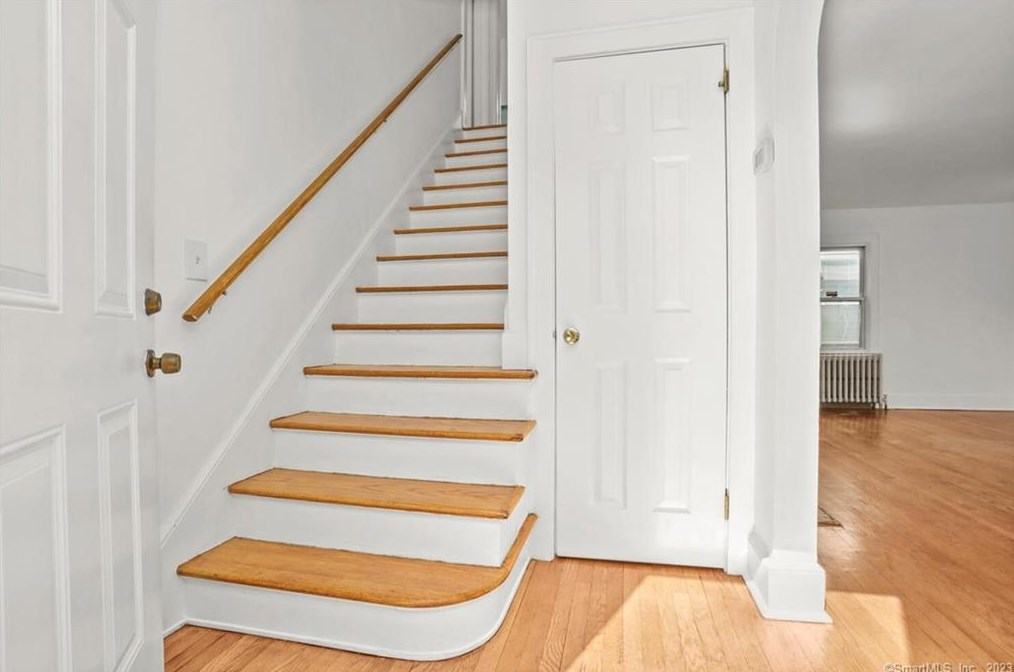 26 Orlando Ave, Stamford, CT 06902