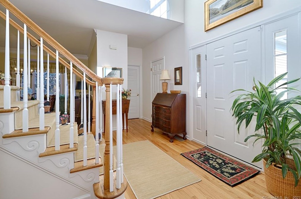 1 Chandlers Ln S #1, Fairfield, CT 06824