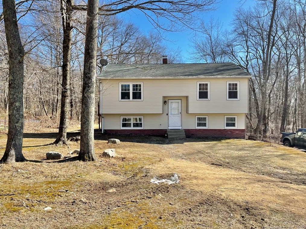 119 Saw Mill Hill Rd, North Sterling, CT 06377
