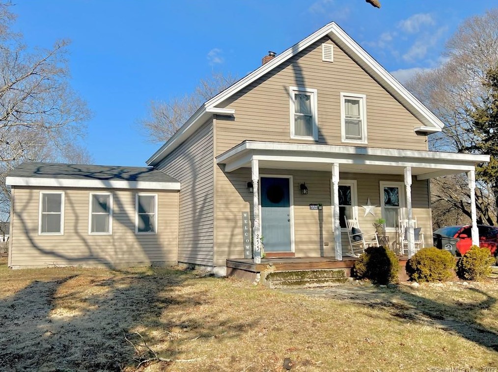 255 Mechanic St, Killingly, CT 06239