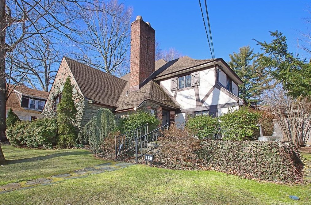 66 Vista Ter, New-Haven, CT 06515 exterior