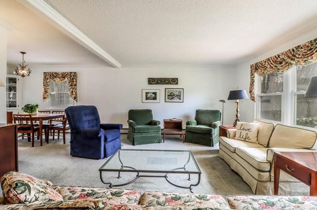 28 Meetinghouse Ter, Northville CT  06776-5118 exterior