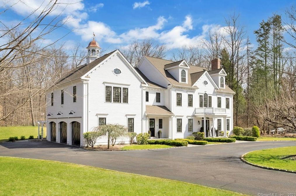176 Old Norwalk, New Canaan, CT 06840