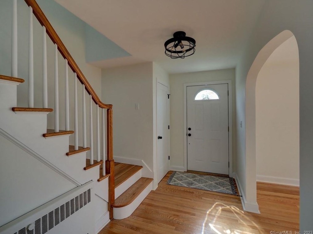 990 E Center St, Wallingford, CT 06492