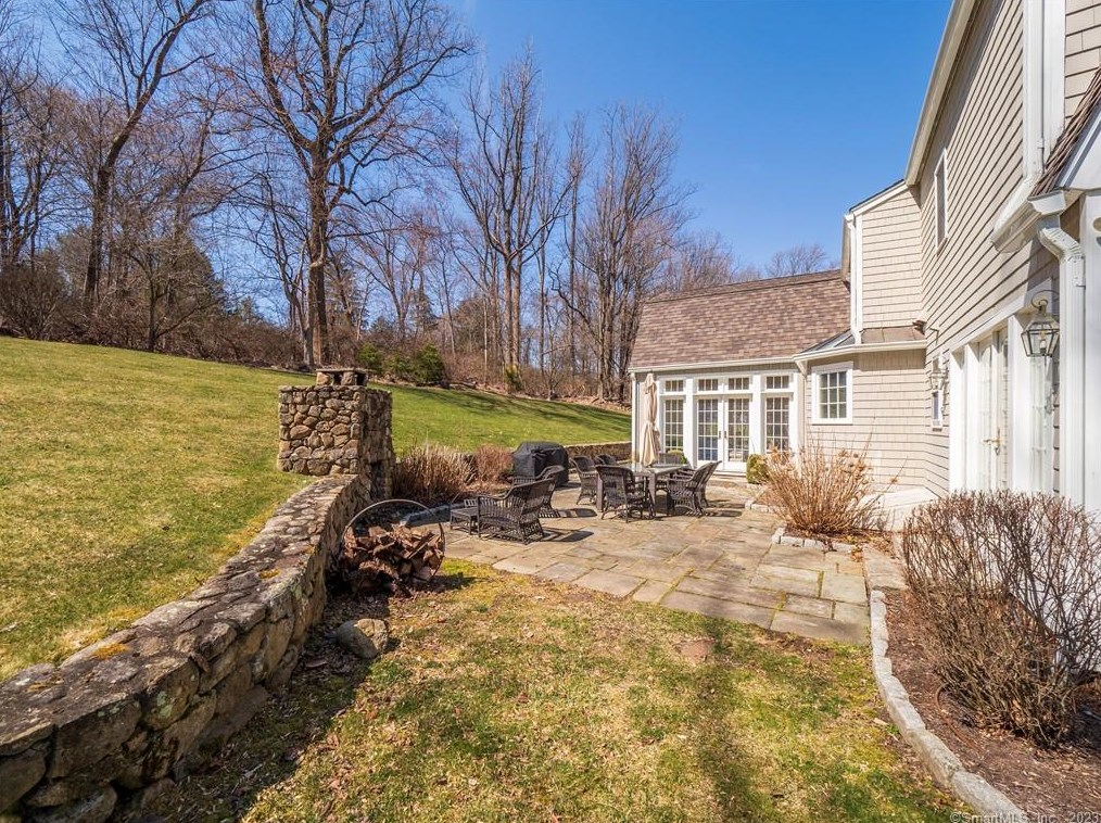 4 Holly, Wilton, CT 06897