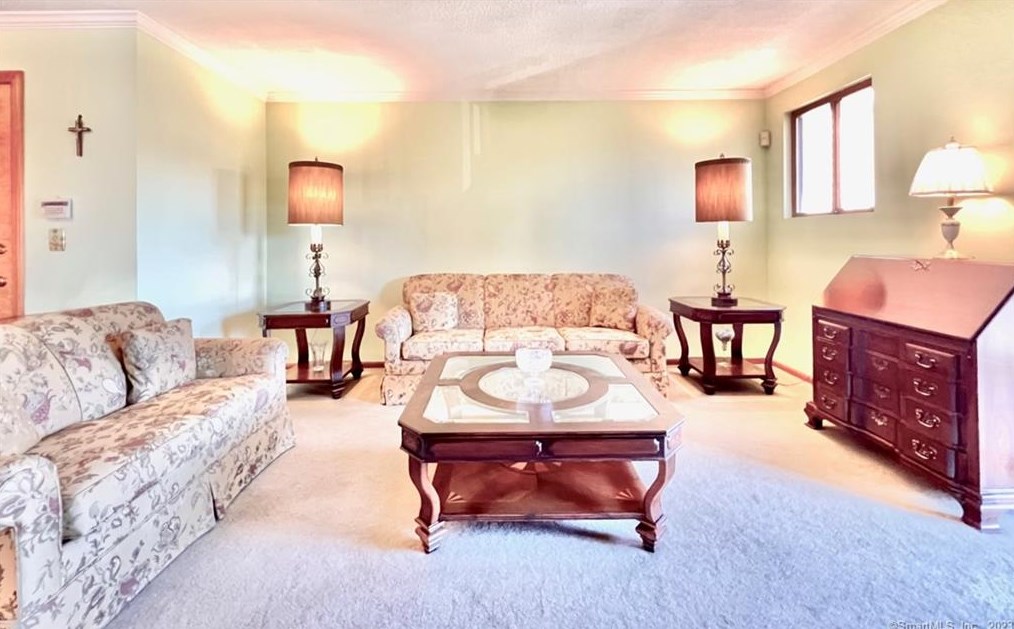 535 Vincellette St #6, Bridgeport, CT 06606