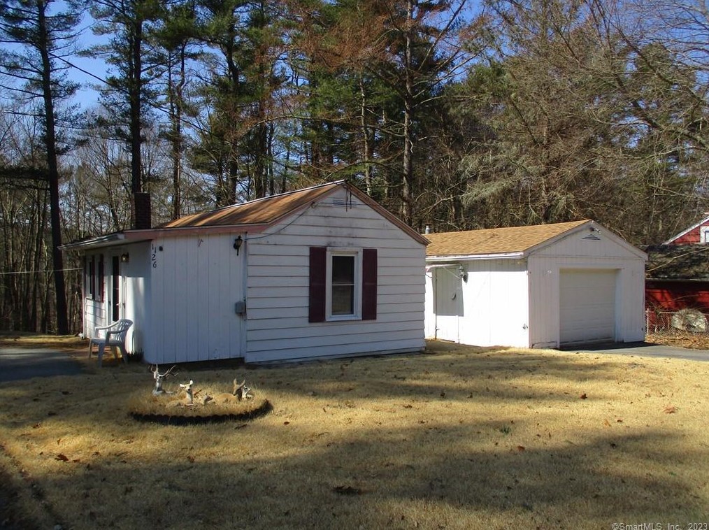 1126 Riverside Dr, Fabyan, CT 06255
