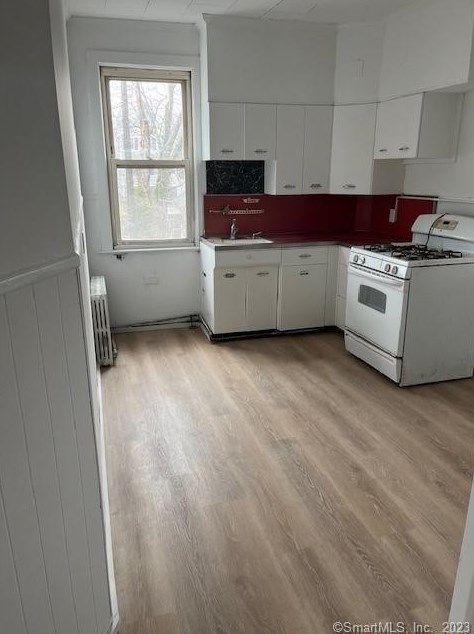 250 Mill #2e, Greenwich, CT 06830