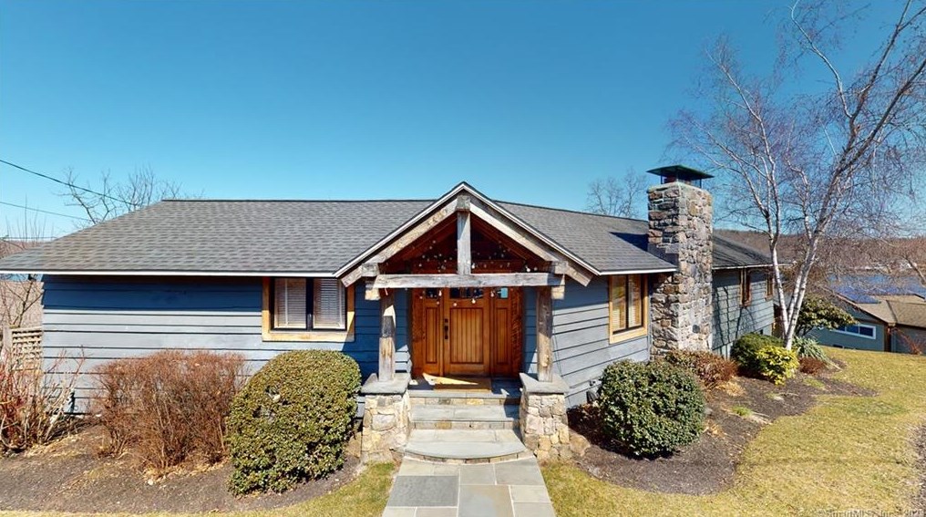 100 North Lake Shore, Brookfield Center, CT 06804