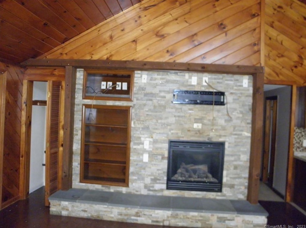 12 Depot, East Windsor, CT 06016