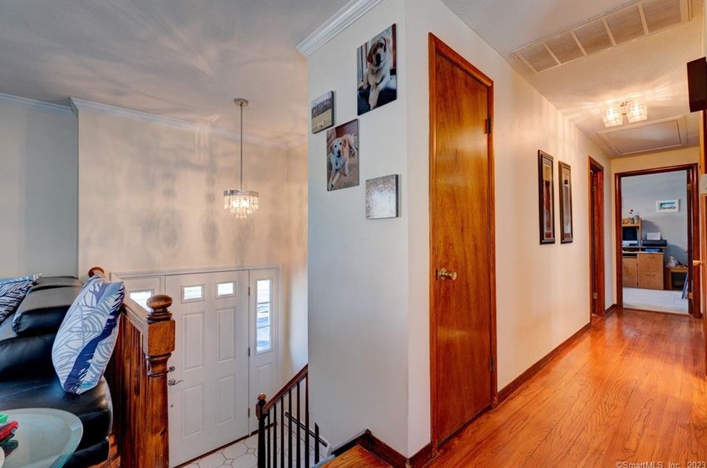 44 Woodland Rd, Rocky Hill CT  06067-2616 exterior