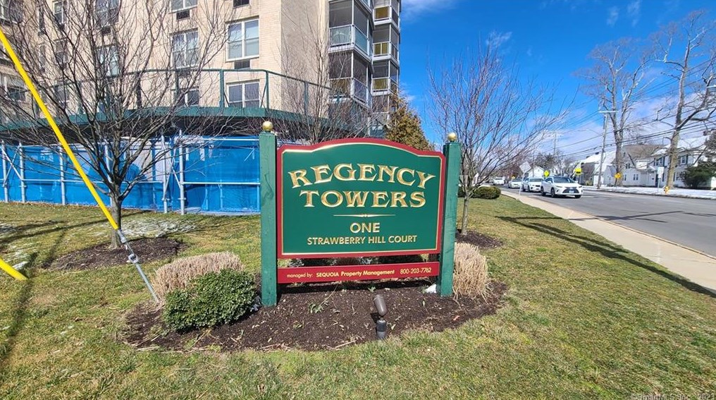 1 Strawberry Hill Ct #11f, Stamford, CT