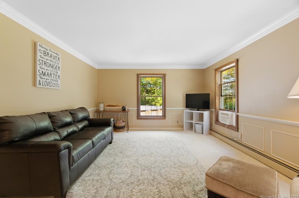 7 Silver Birch Ln, Clinton CT  06413-1174 exterior